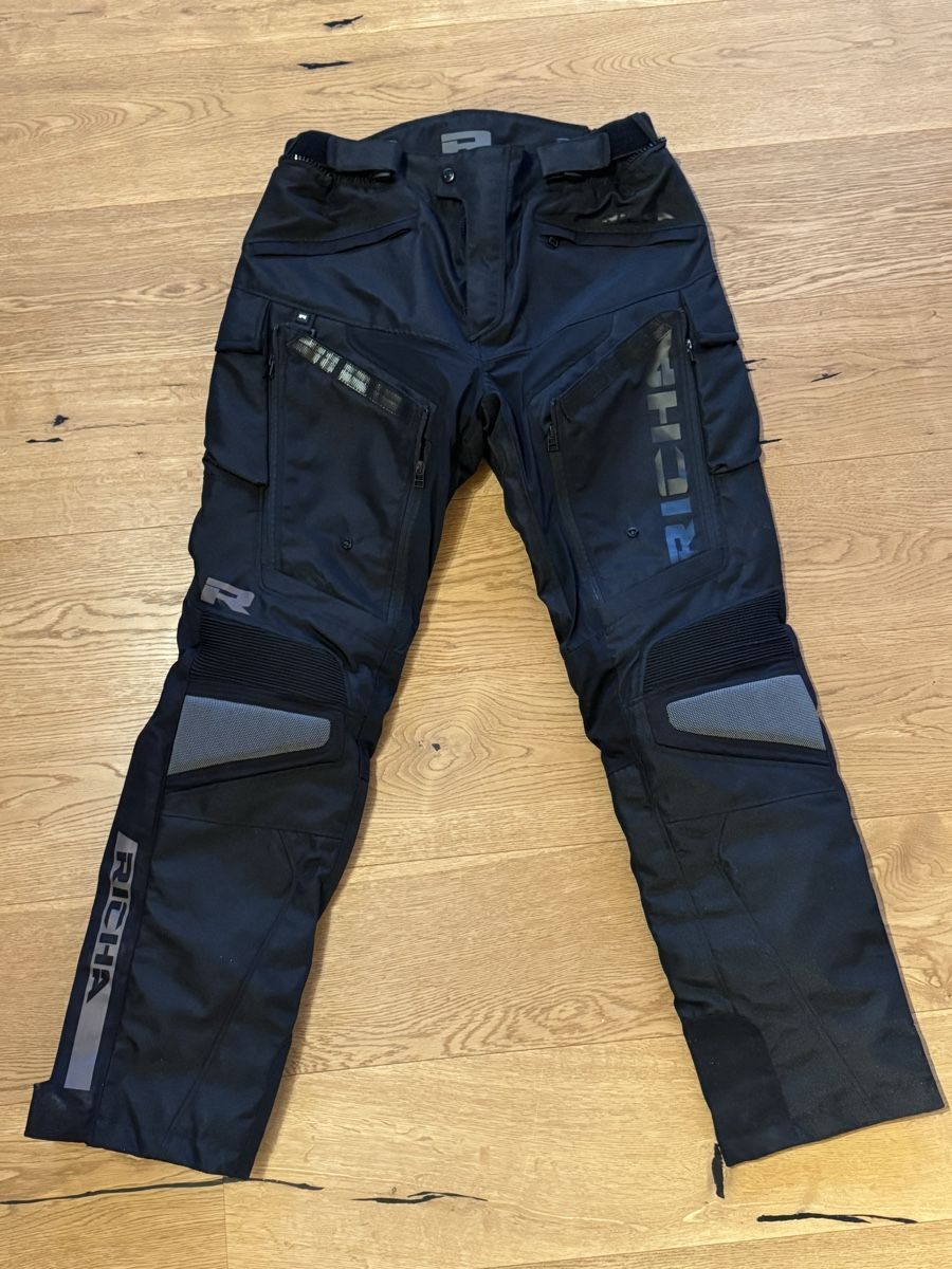 Kleiderpakete: NEUER Richa Motorrad Textilkombi – Neu und originalverpackt aus Schwanden-Brienz von Moto_Simiii 3