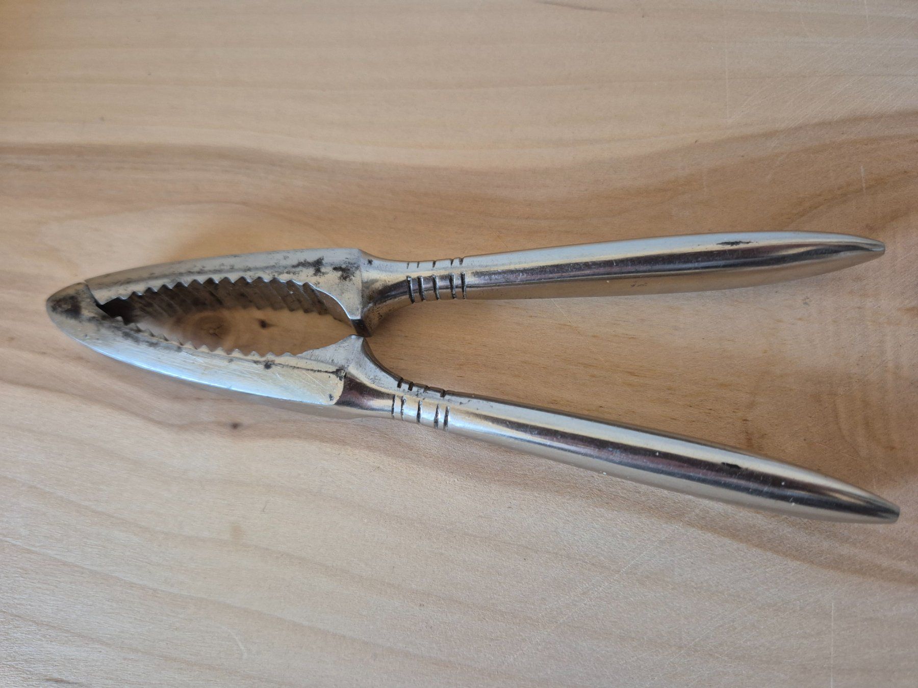 Elettrodomestici da cucina: Nussknacker aus Metall – Usato da Bern venduto da aronari 2