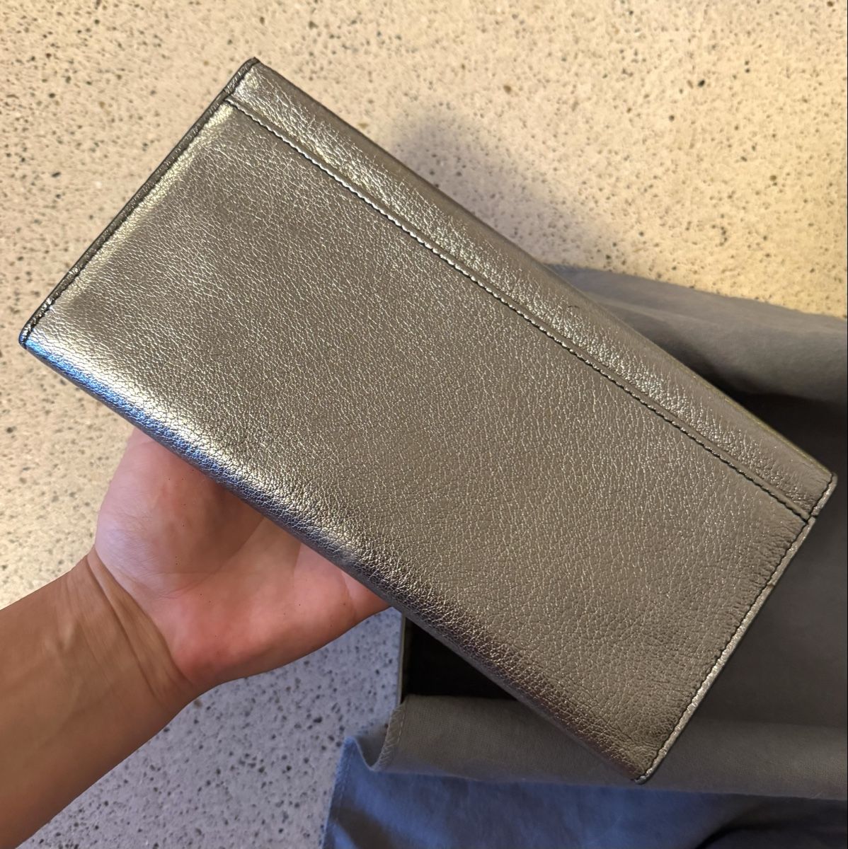 Alexander Mcqueen Borse da donna: Alexander McQueen metallic leather clutch – Usato da Zürich venduto da di_archive 4