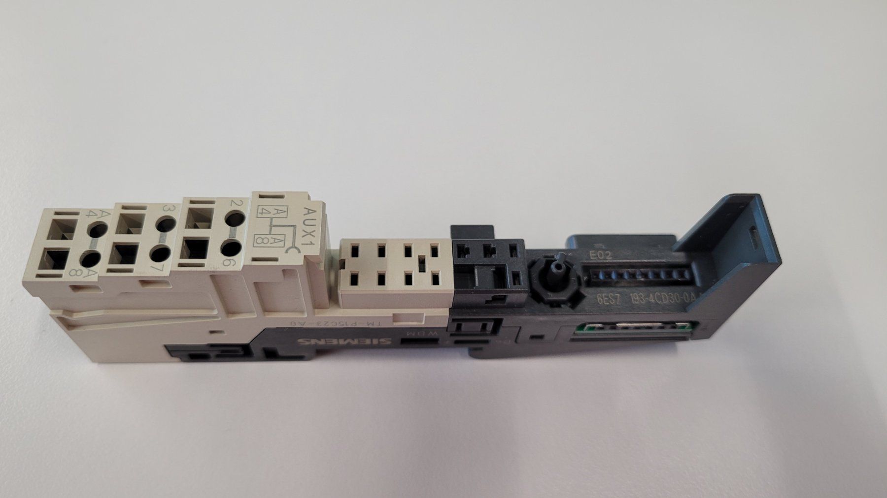 Siemens Elektronikbauteile: Siemens ET200S - 6ES7193-4CD30-0AA0 – Gebraucht aus Möhlin von Kaiser_Engineering 2