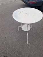 Gartentisch Weiss Metall 50cm rund. Blechtischli herzig 
