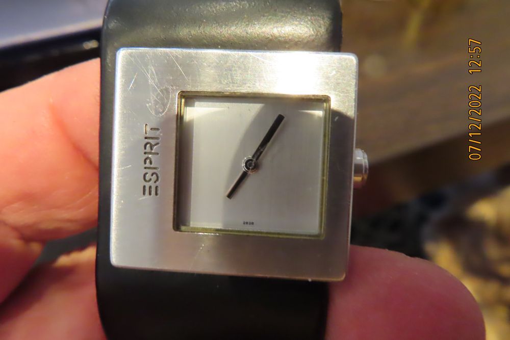 Esprit formschoene Uhr, 27,92 mmm Batterie wechseln (Neu (gemäss
