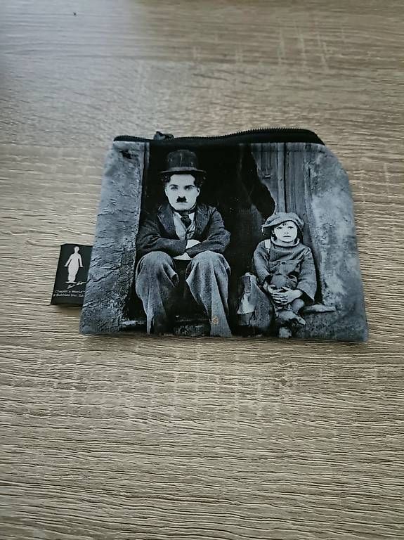 Altro in  Abbigliamento & Accessori: Charlie Chaplin kleine Geld Etui  – Usato da Bellach venduto da Swisslady_1960 1