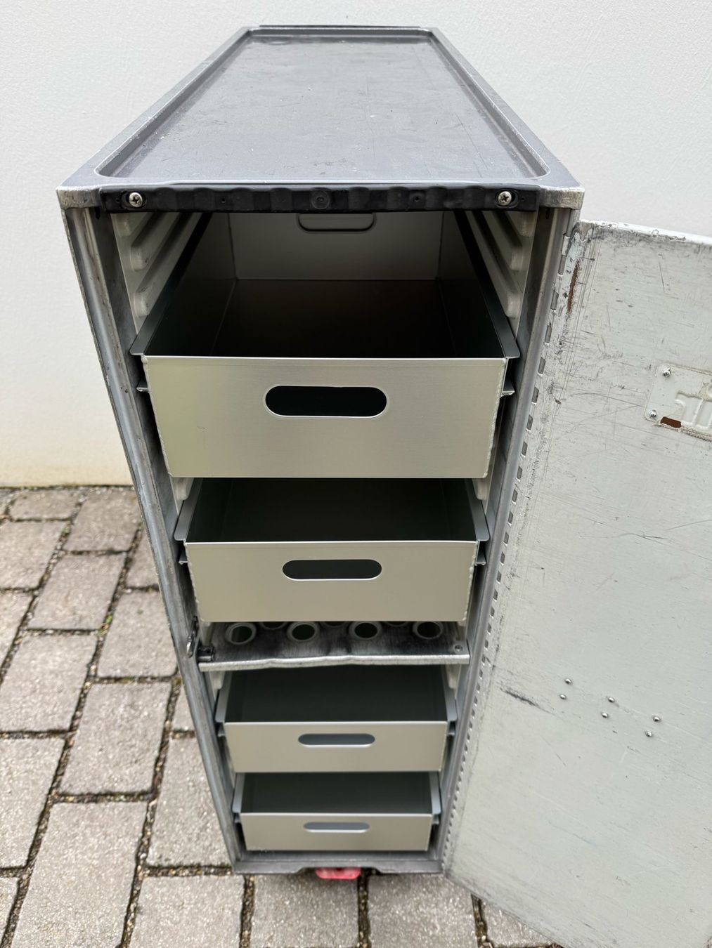 Altro in Aeronautica: KSSU Trolley Alu-Schubladen – Nuovo (secondo la descrizione) da Ostermundigen venduto da airline-trolley 2