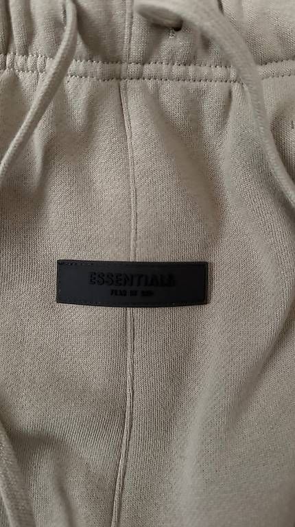 Pantaloni: Essentials Jogger – Nuovo e nell'imballaggio originale da Neuhausen venduto da agh_g2nd 2