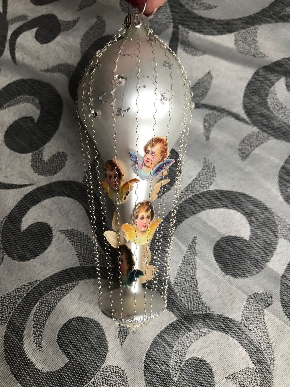 Tutte le decorazioni: Ballon mit Engelsköpfen, aus Glas – Nuovo e nell'imballaggio originale da Alpnach Dorf venduto da marvo