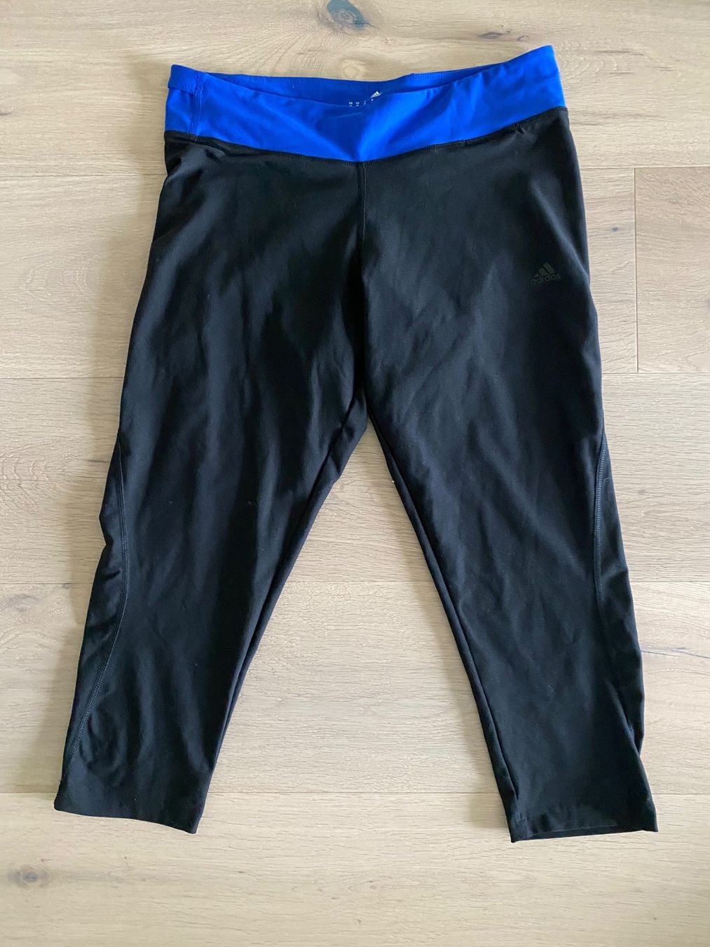 Adidas Leggings: Sporthose Adidas Gr. M – Usato da Rain venduto da Heike5284