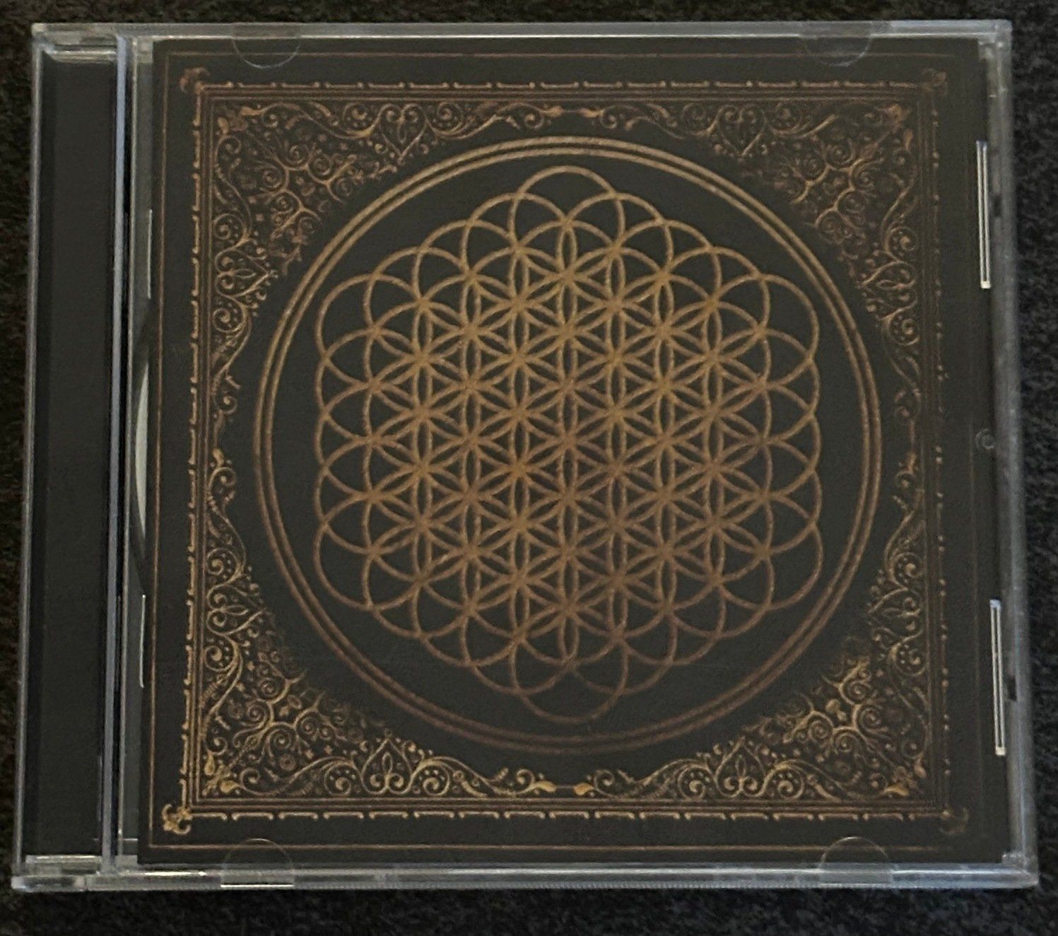 CDs: Bring Me The Horizon - Sempiternal - CD – D'occasion à Geuensee par dmi_hdp9
