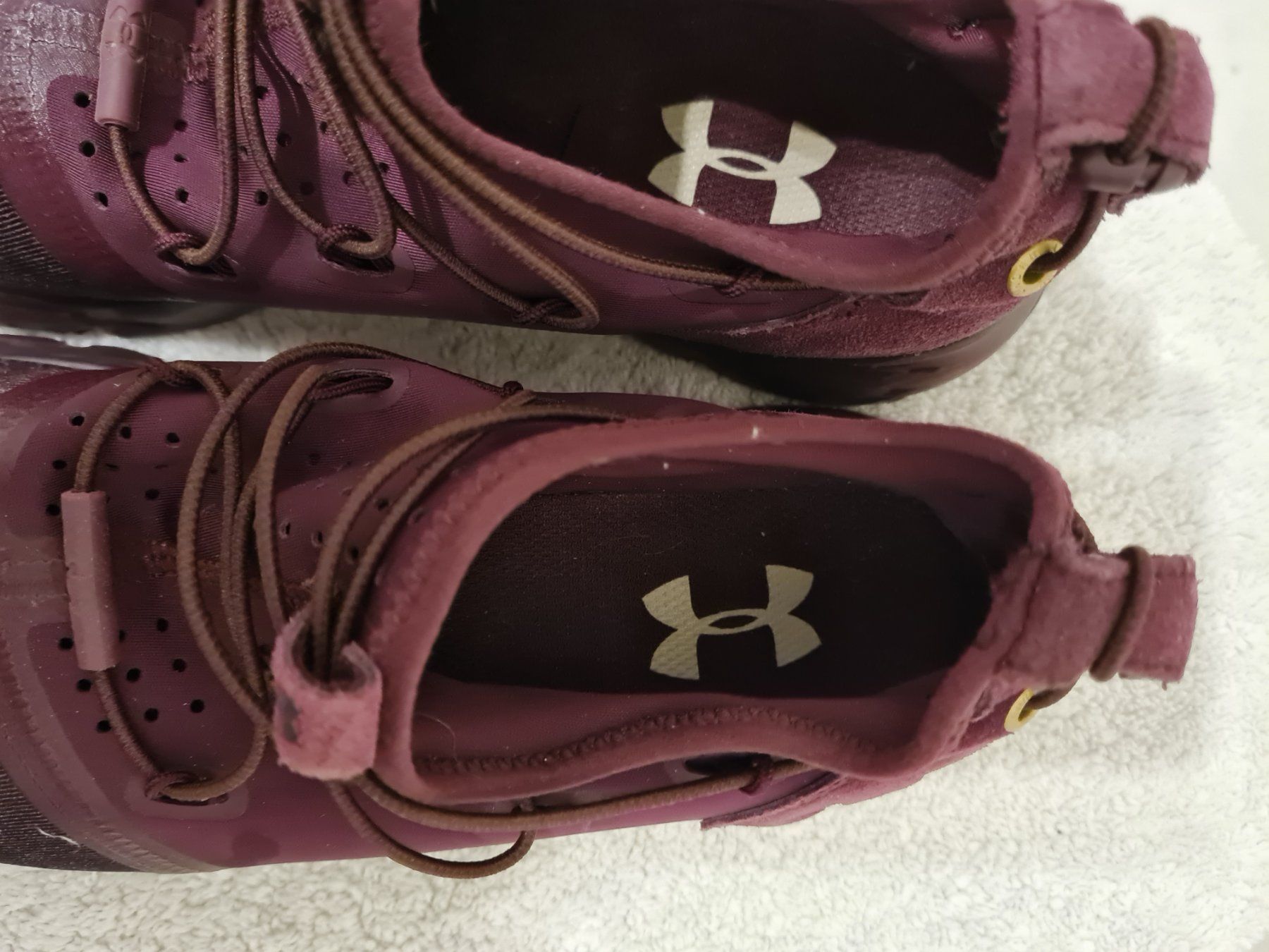 Under Armour Scarpe da donna: Under armour gr. 38 – Usato da Niedergösgen venduto da topol14 3