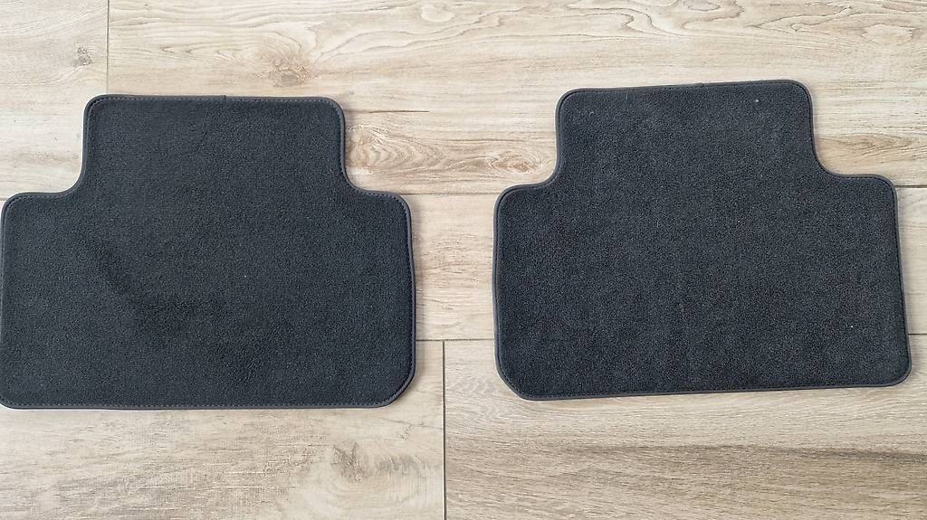 Kia Tapis / Bacs: Fussmatten Kia Sorento – Neuf (Voir description) à Hägendorf par powder73 2
