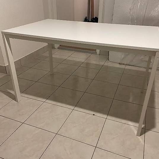 Tables: Table IKEA - MELLTORP – D'occasion à Lausanne par aur_9xhm