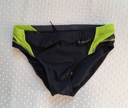 Neu! Schönes Badeslip Tecnopro Gr. 140