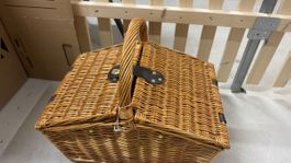 Sommer-Picknickkorb mit Gläsern, Geschirr & Besteck 🧺