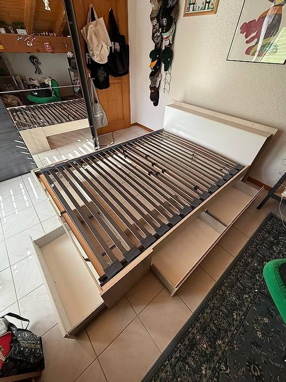 Betten: Lit  – Gebraucht aus Fleurier von pti_rys7 1