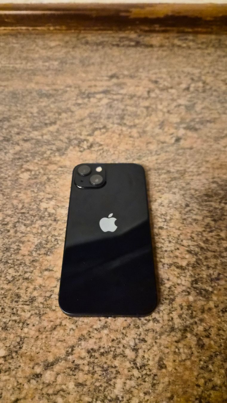 Apple Telefoni cellulari / Smartphones: IPhone 13 ab 1 Sfr – Usato da Oensingen venduto da chefkoch123 1