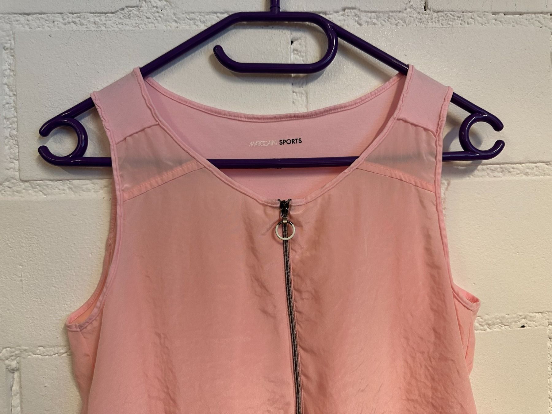 Marc Cain Top: Top / Bluse von Marc Cain (36) – Usato da Urdorf venduto da Erika666 1
