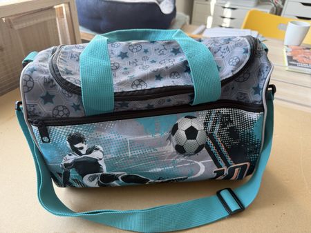 Kinder Sporttasche mit Fussballmotiv
