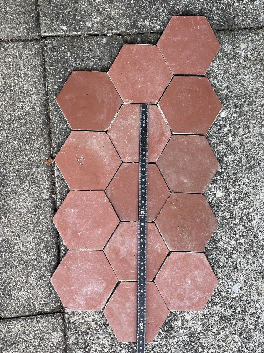Revêtements de sol: 14 Hexagonale Keramikplatten Klinker antik – D'occasion à Strengelbach par Aschatan5