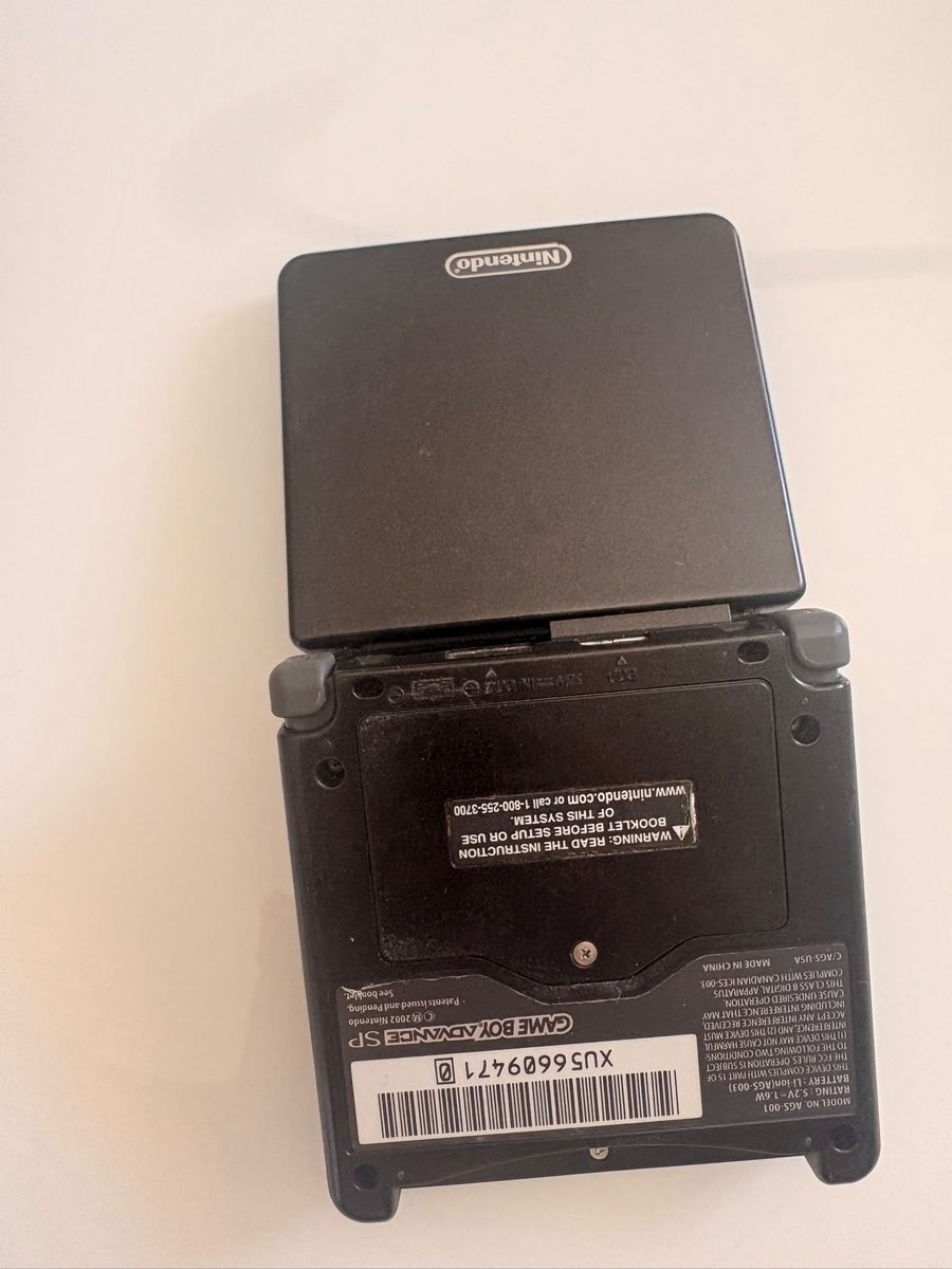 Nintendo Konsolen: Gameboy Advance SP + Jeux (Défectueux) – Defekt aus Domdidier von DevilTek 4