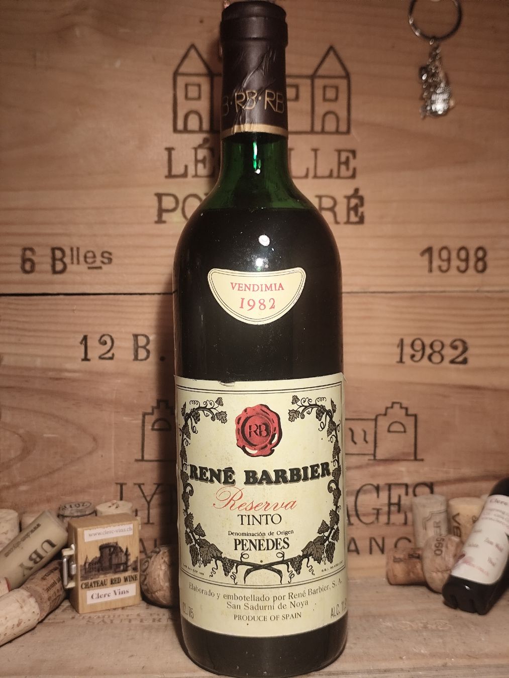 Vino: 1982 : Rene Barbier tinto Riserva  Penedes – Nuovo e nell'imballaggio originale da Büsserach venduto da Vintage-vins