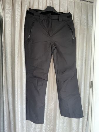 Crivit Skihose, Gr. 42, neuwertig, ideal für den Winter!