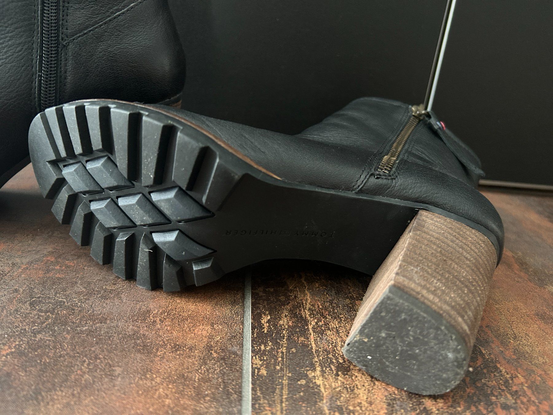Tommy Hilfiger Damenschuhe: Tommy Hilfiger Stiefeletten – Gebraucht aus Abtwil SG von Elocin0815 1
