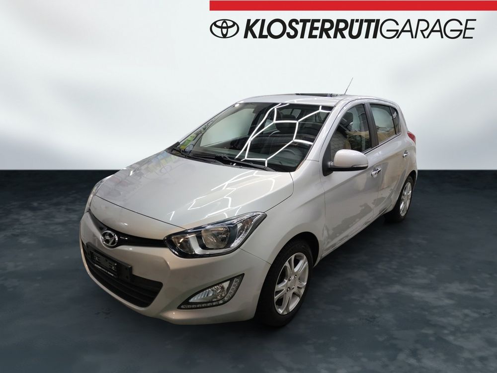 Hyundai i20 1.4 Premium !!Top Ausstattung !! Frisch ab MFK!!