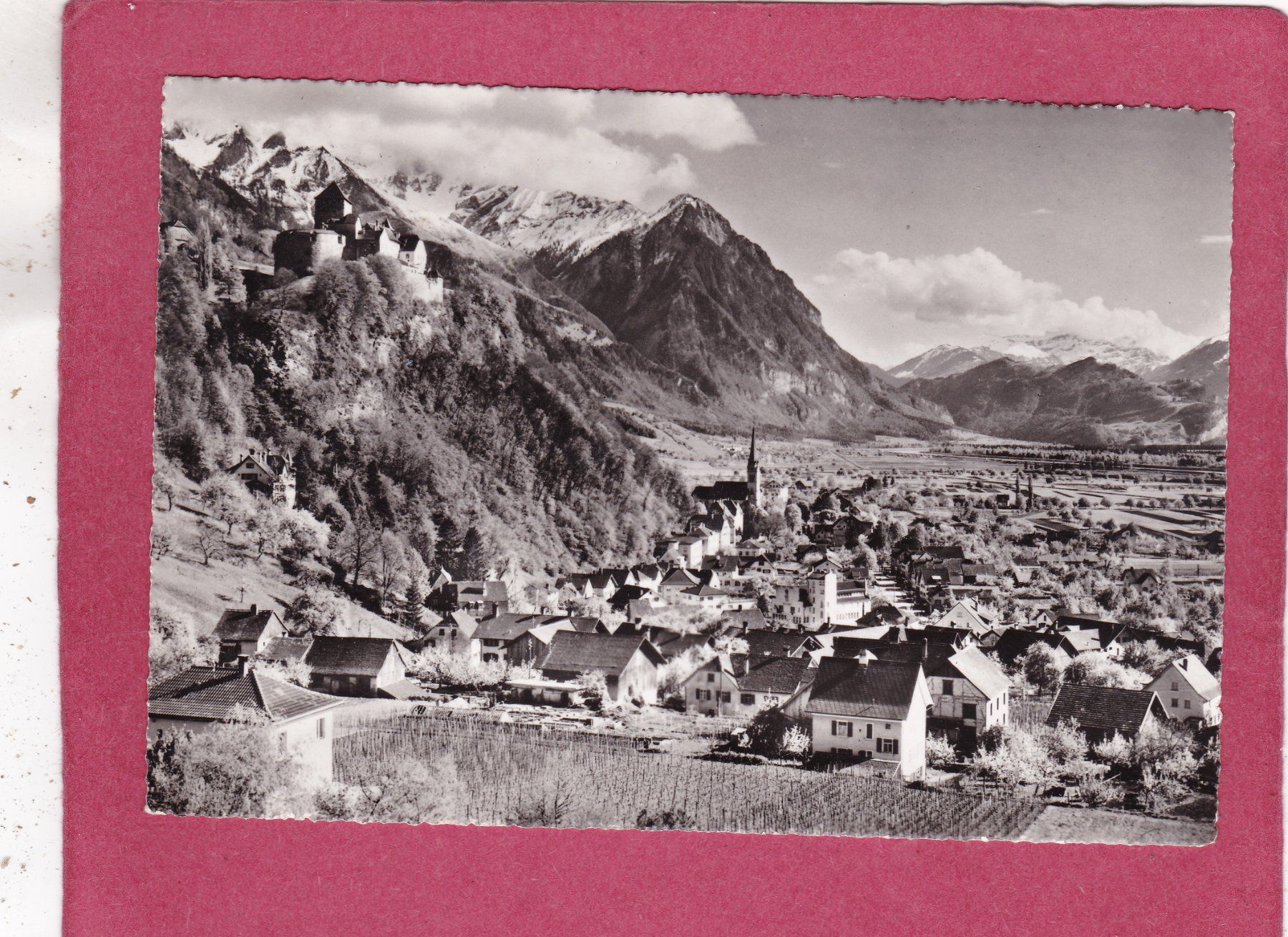 Ansichtskarten: Liechtenstein Vaduz – Gebraucht aus Herisau von Lisegrat2008