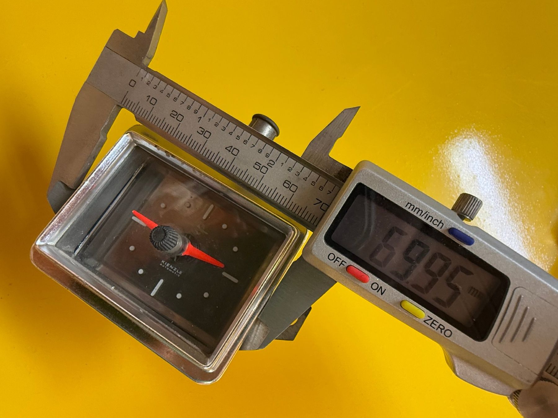 Opel Tutti pezzi di ricambio auto: Opel Uhr Kienzle – Usato da Malix venduto da jimmipf 2