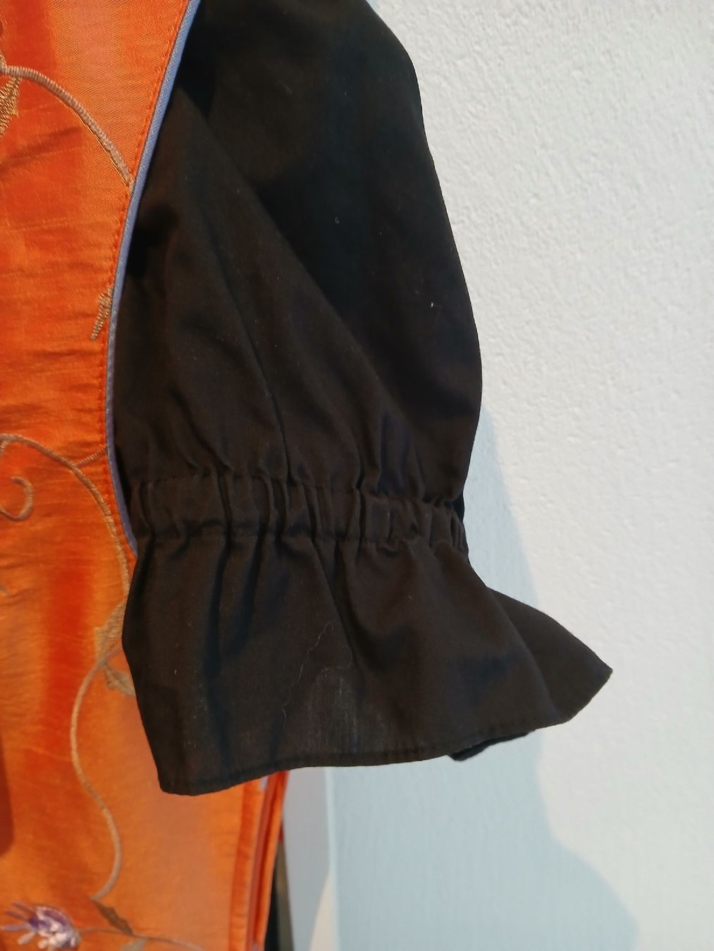 Costumi: Schönes Dirndl Gr. 32 inkl. Bluse und Kette – Nuovo (secondo la descrizione) da Niederrohrdorf venduto da Sabrina1041 6