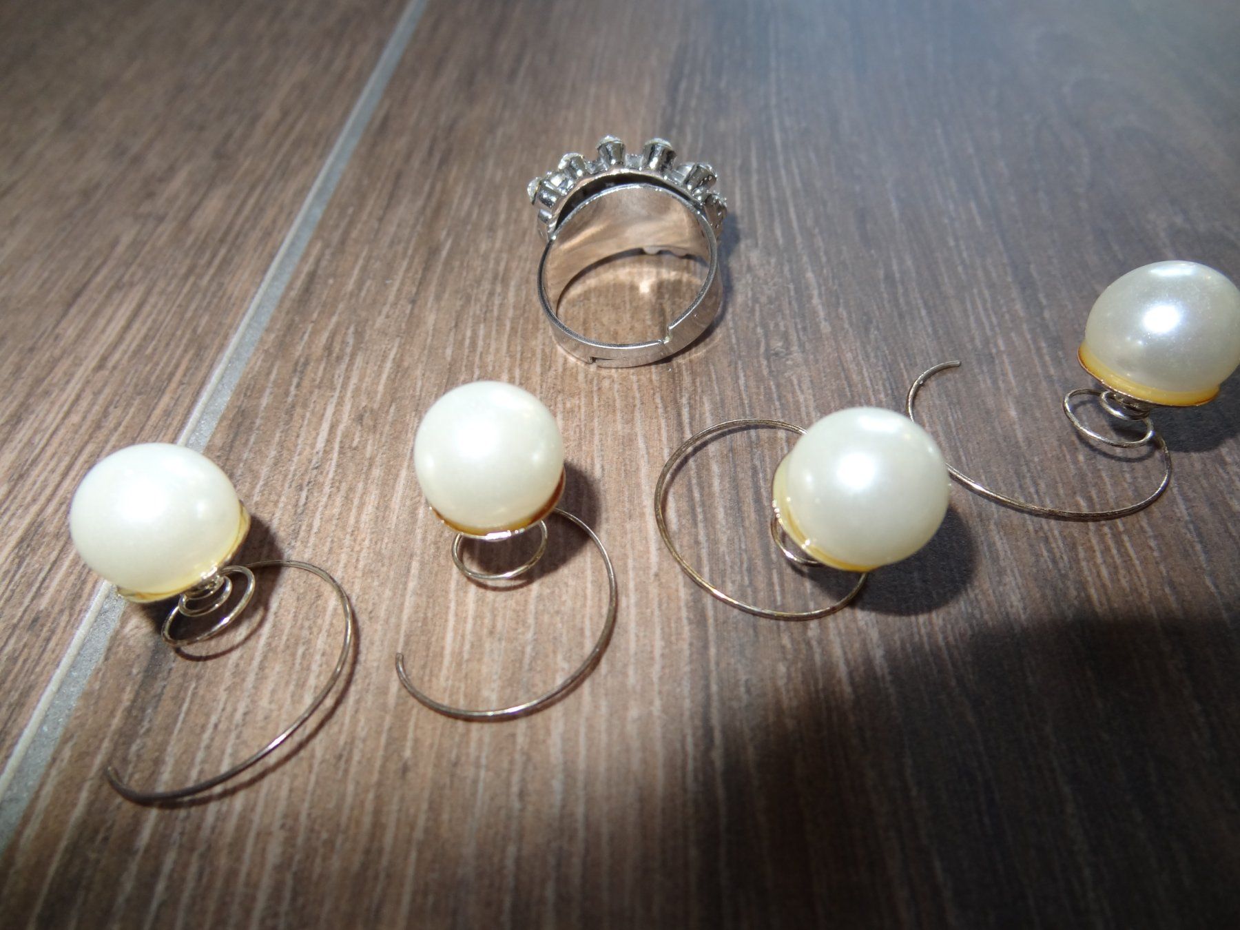Altri gioielli: Bague & boucles d'oreilles perles - Set chic! – Usato da Satigny venduto da salvatore73 1