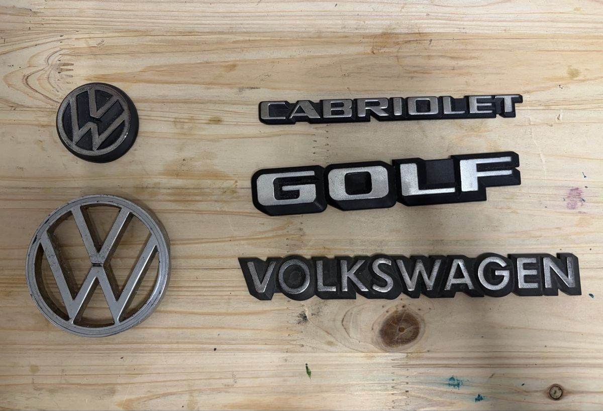 VW Toutes les pièces auto: VW Emblem – Défectueux à Vilters par 5111984
