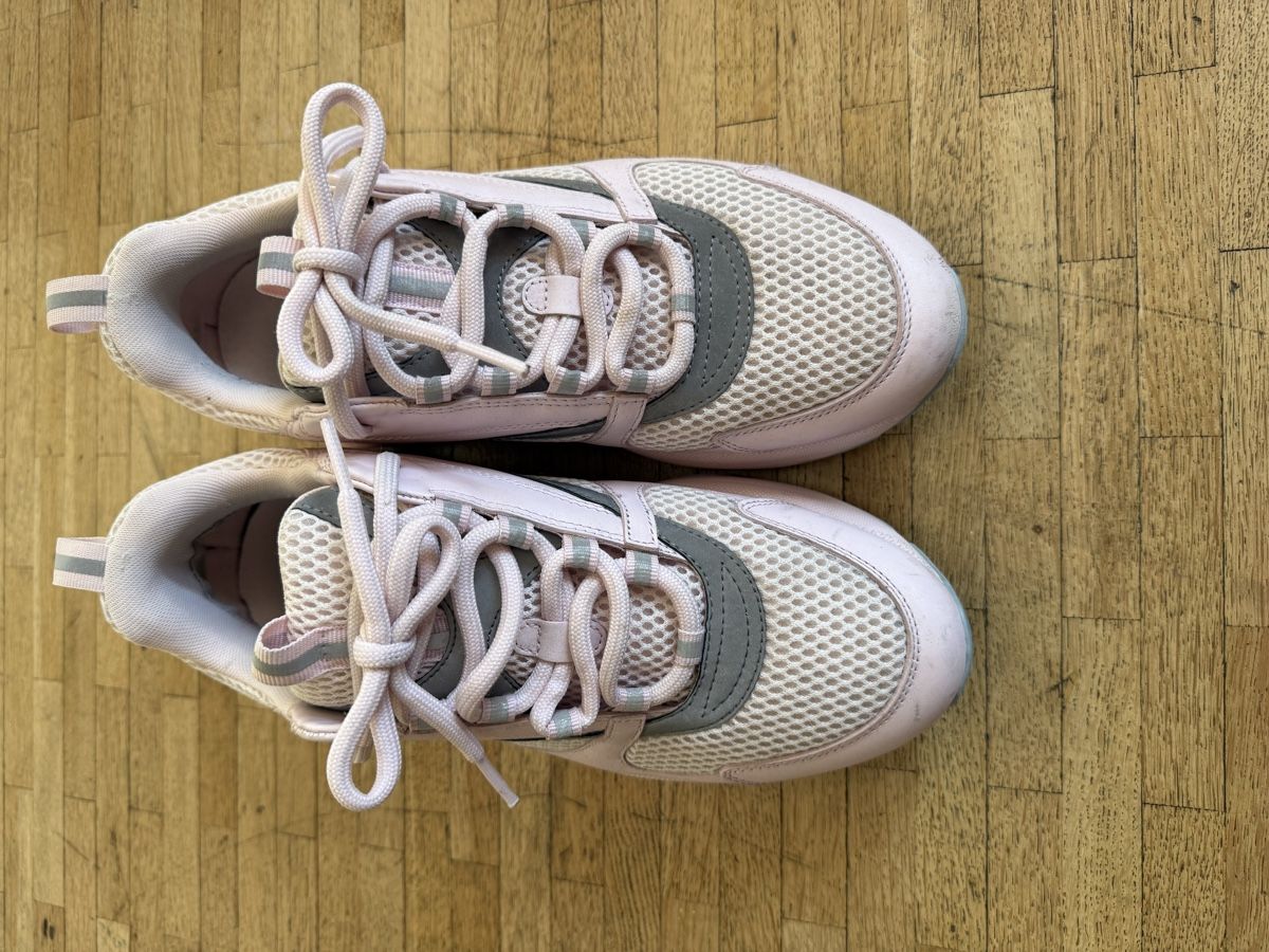 Dior Chaussures hommes: Dior B22 Pink – D'occasion à Genève par SG_73 1