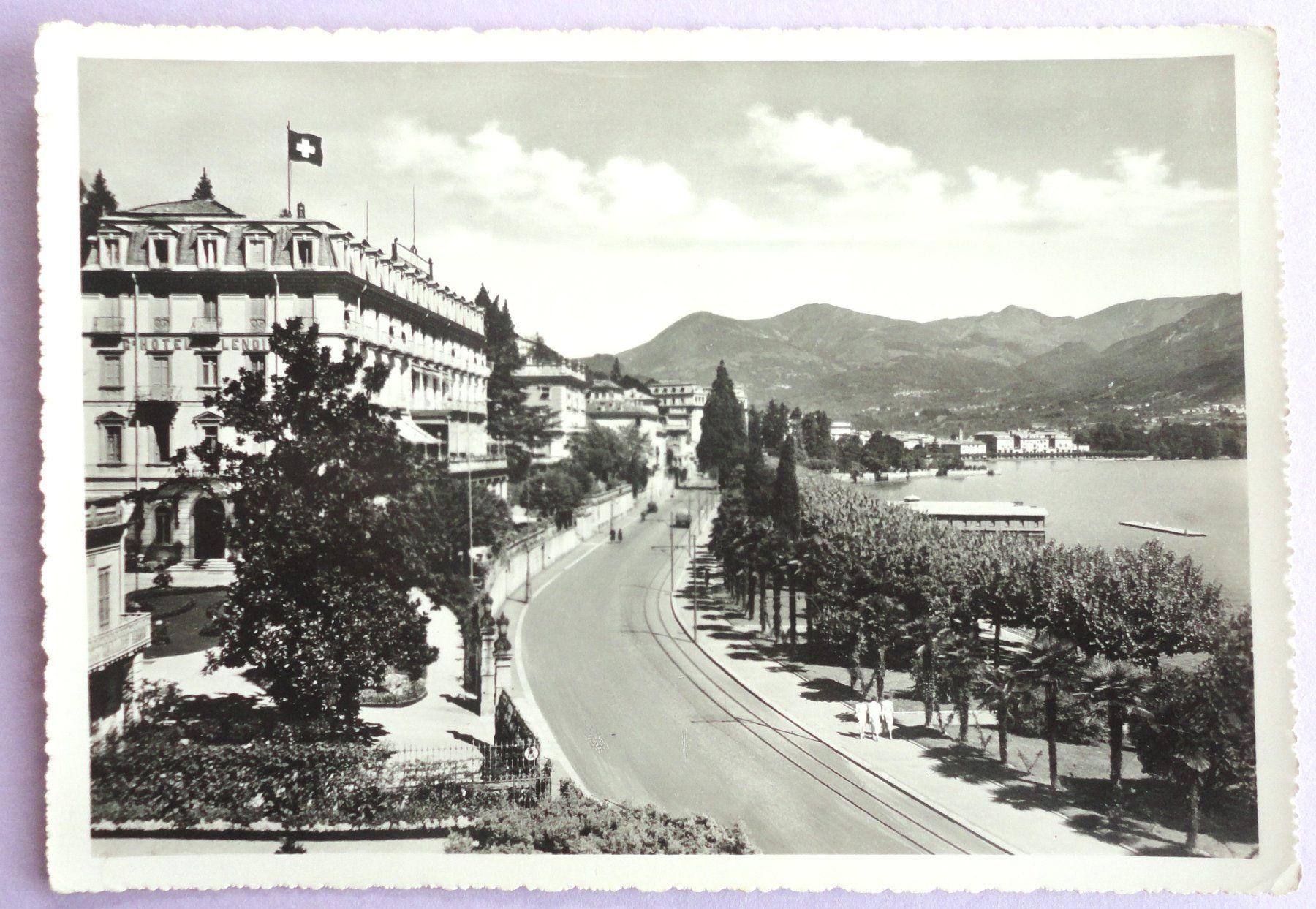 Cartes postales: Lugano - Quai – D'occasion à Fétigny par Billy2miny