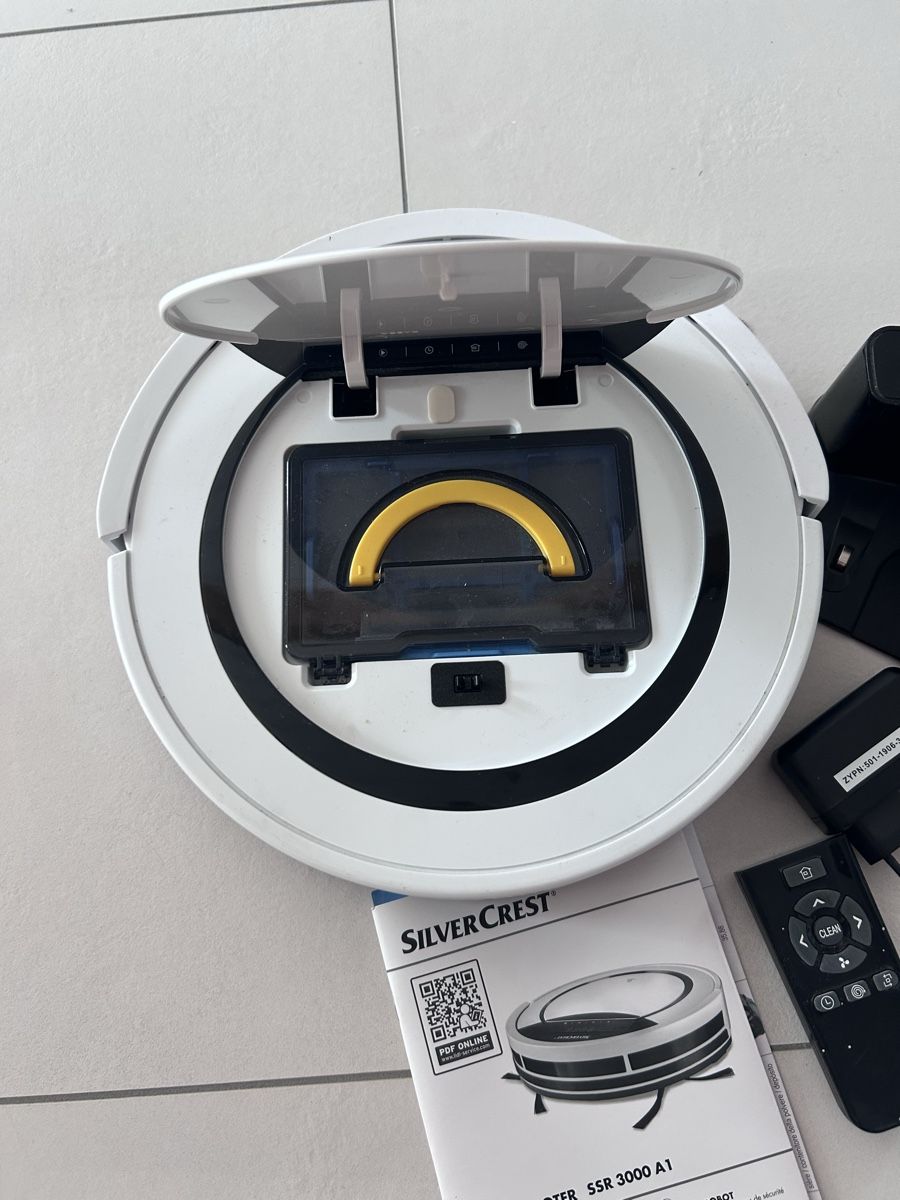 Aspirateurs & Accessoires: Roboter Staubsauger – D'occasion à Lengnau BE par rah_zxs6 1