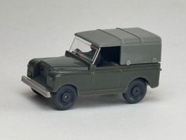 RI- Wiking Landrover olivgrün