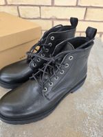 Schuhe: Ten Points Stiefel, schwarz, (40)-NEU