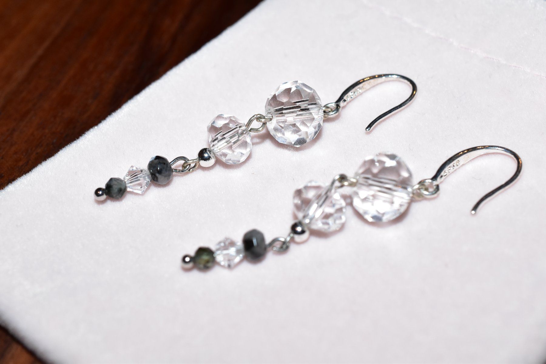Orecchini pendenti & Orecchini a lobo: Elegante Ohrhänger mit Kristall Kugeln – Nuovo e nell'imballaggio originale da Laufen venduto da eichhorn15 2