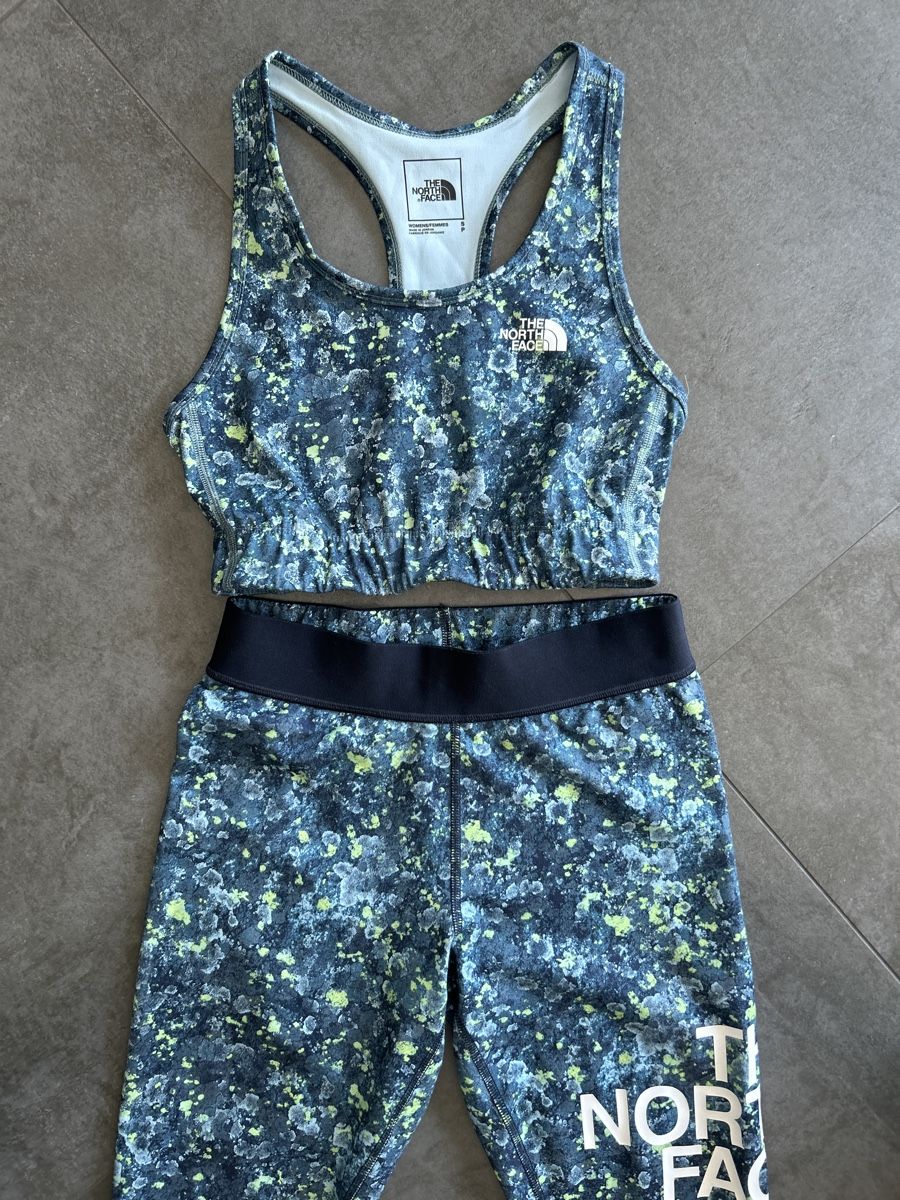 North Face Kleiderpakete: Ensemble de sport North Face S – Gebraucht aus Yens von Chriis