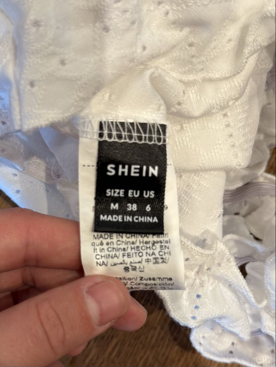 Shein Top: Top – Nuovo e nell'imballaggio originale da Andwil SG venduto da Skyline21 1