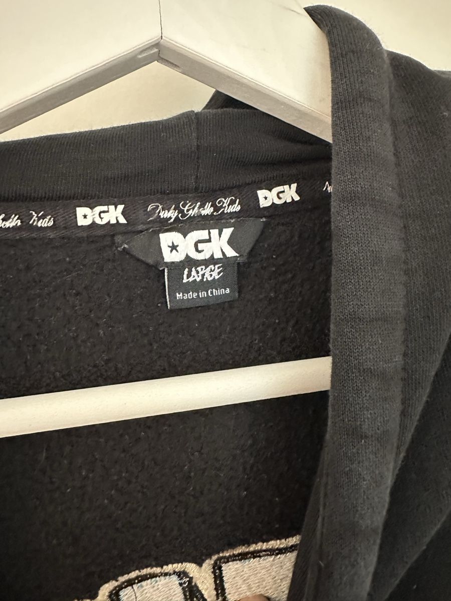 Maglioni & Felpe: DGK Kapuzenpullover Schwarz Grösse L – Usato da Zürich venduto da RickyNicky 4