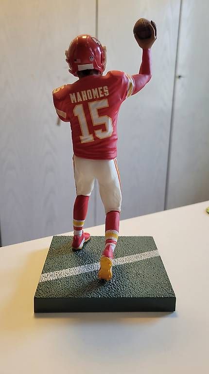 Statuette: Patrick Mahomes Figur – Usato da Hinterforst venduto da Metz69 2