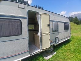 Bürstner 495-50 Wohnwagen mit 1300 kg Gesamtgewicht