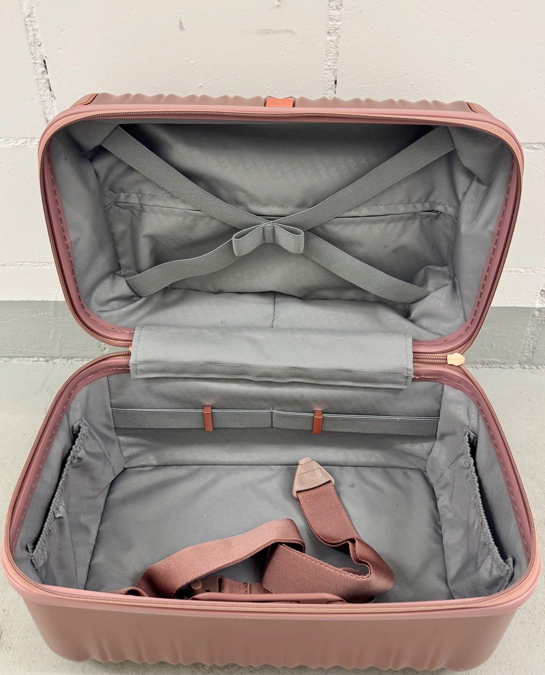 Reisekoffer: TITAN Kosmetikkoffer – Neu (gemäss Beschreibung) aus Zürich von lea_s_97 3
