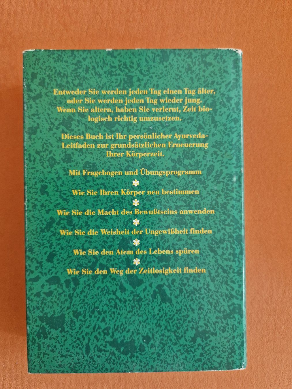 Bücher: Neuwertig: Deepak Chopra "Die Körperzeit" Ayurveda – Neu (gemäss Beschreibung) aus Zuerich von Xenon7 1