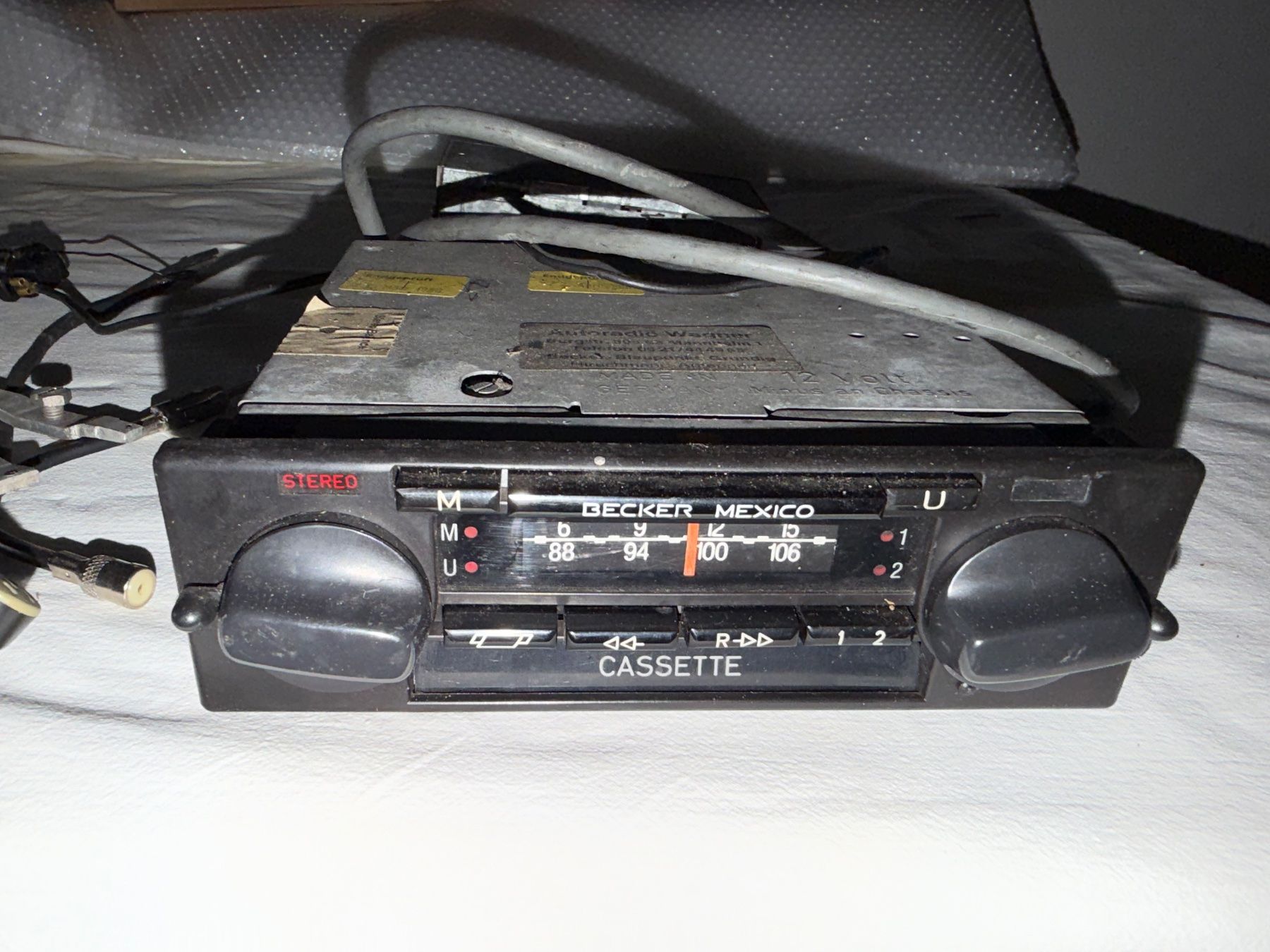 Mercedes-Benz Tutti pezzi di ricambio auto: Autoradio Becker Mexico Kassette 12 Volt gratis Versand CH – Usato da Luzern venduto da Basa73 2