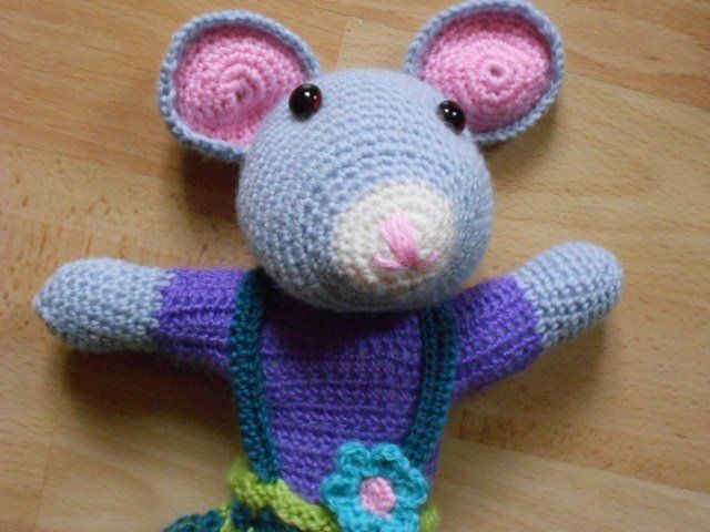 Bambole: Maus Lili ca 30 cm Handarbeit – Nuovo (secondo la descrizione) da Flühli LU venduto da primula-47 2