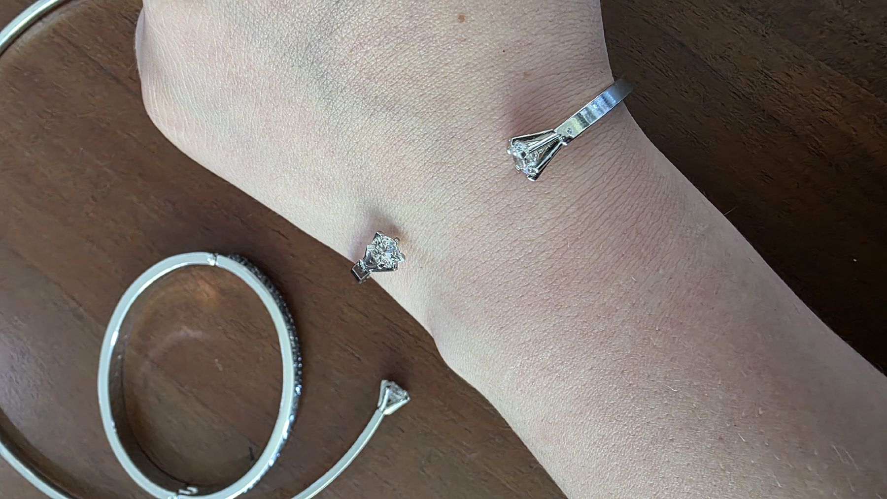 Altri gioielli: Halkette und Armbänder – Usato da Basel venduto da abo_xbd2 1