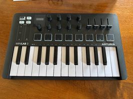 Arturia MiniLab 3 en parfait état