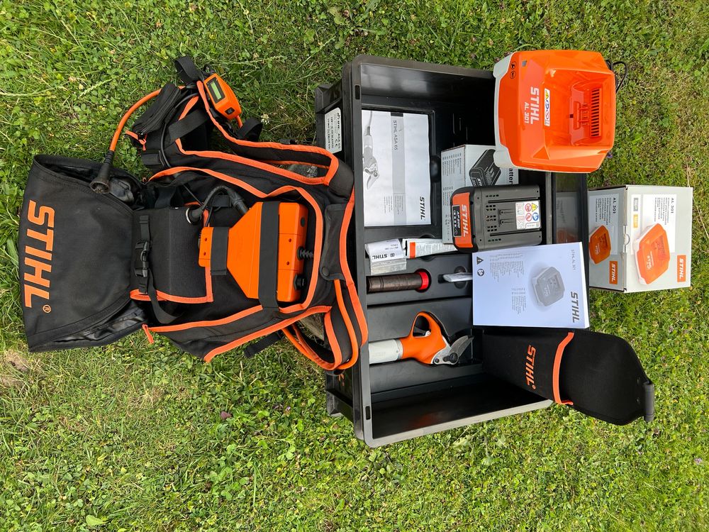 STIHL Akku Astschere ASA 65, mit Neue Akku und Ladegeräte Acheter